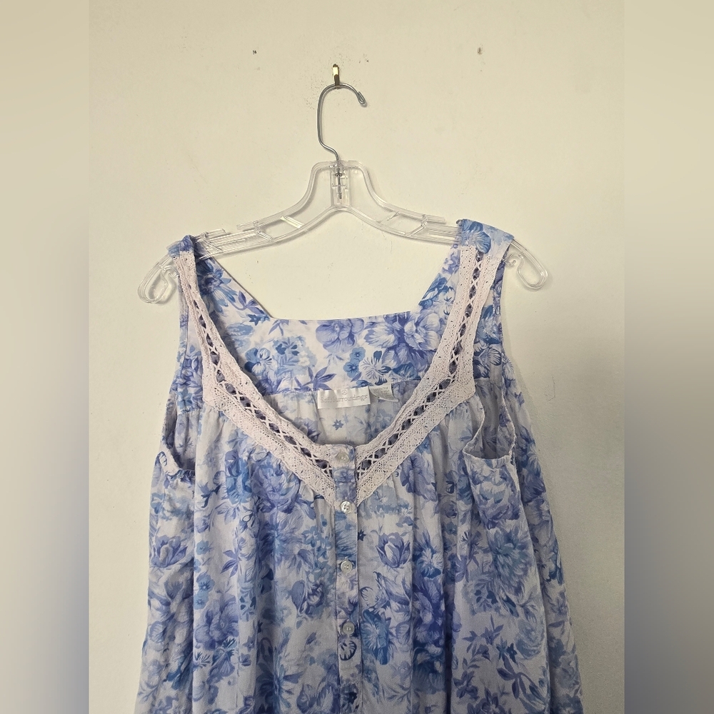 Soft Surroundings Blue and White Floral 100% Cotton Nightgown | Size Large - Picture 5 of 8